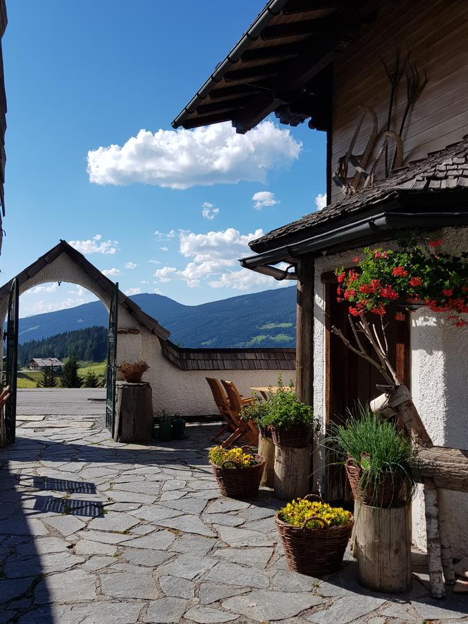 Fruehstueckspension Bachseitenhof Radstadt Bagian luar foto